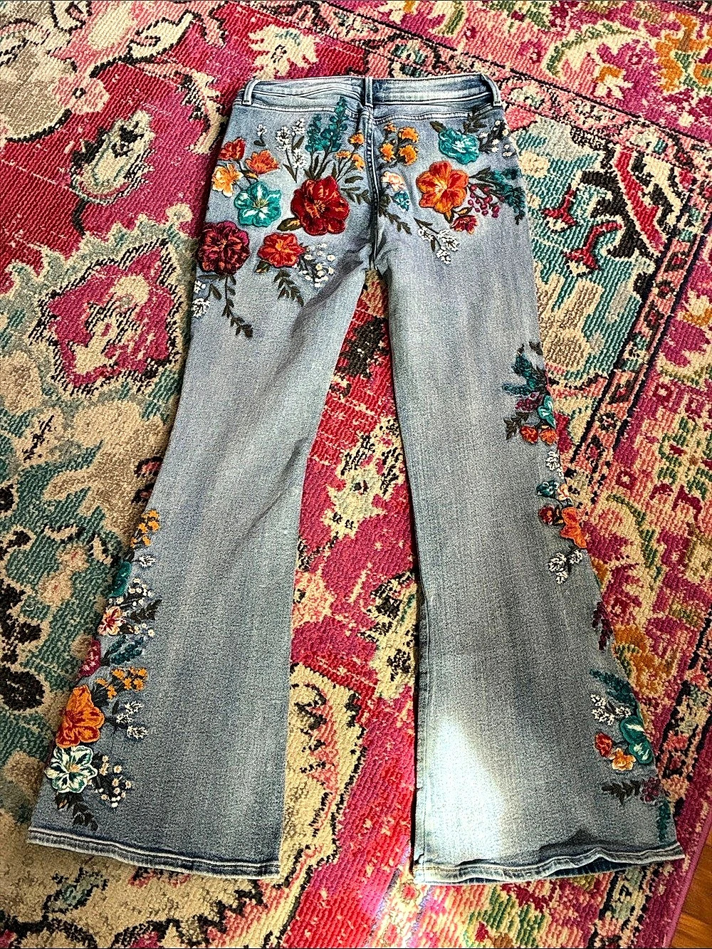 Driftwood x Free People Farrah Fall Flowers Embroidered Flare Jeans 29 - Picture 3 of 9